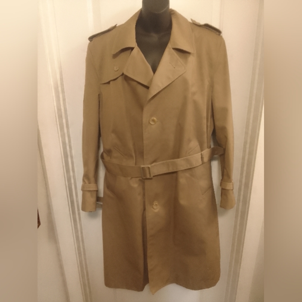 Adolfo Men's Tan Trench Coat Size 42